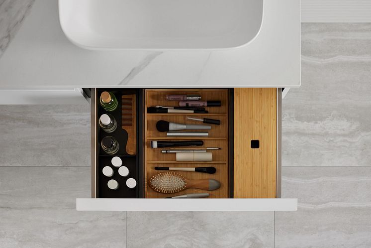 2024 Geberit Mix & Match top view open drawer with organizing system_Big Size.jpg