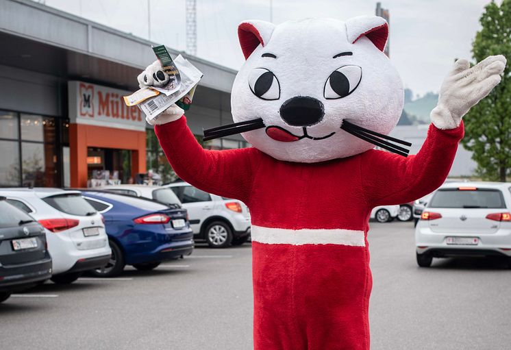 Das Fressnapf-Maskottchen in Aktion
