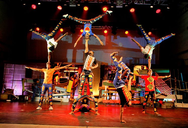 MotherAfrica_Khayelitsha_2018_Pressefoto_Handstand_05_Hans-Jürgen_Herrmann