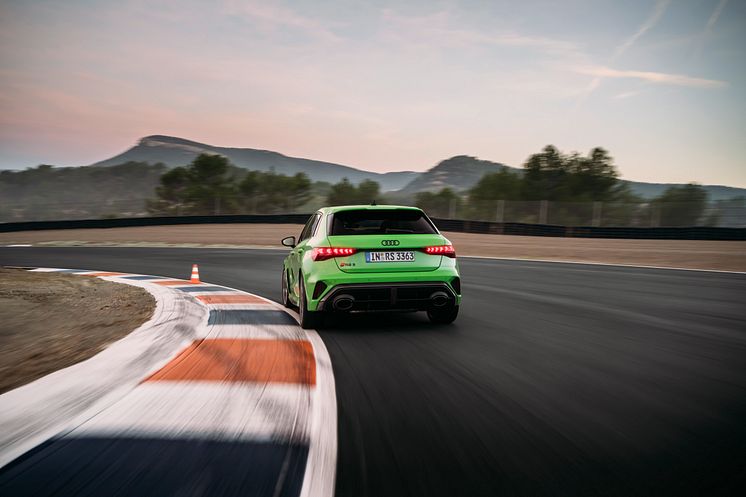 Audi RS 3 Sportback (Kyalamigrøn)