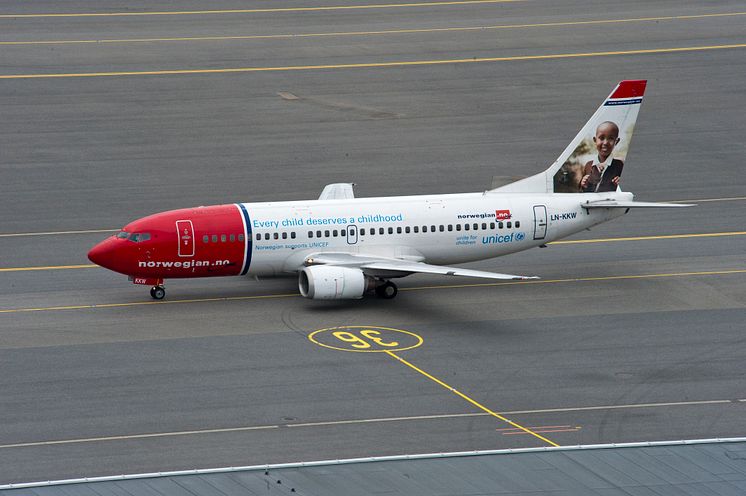 Norwegians UNICEF aircraft