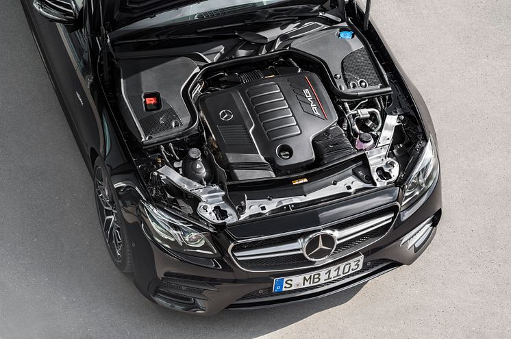 EQ Boost  är också en del av hemligheten bakom Mercedes nya AMG 53 modeller med rak 6:a.