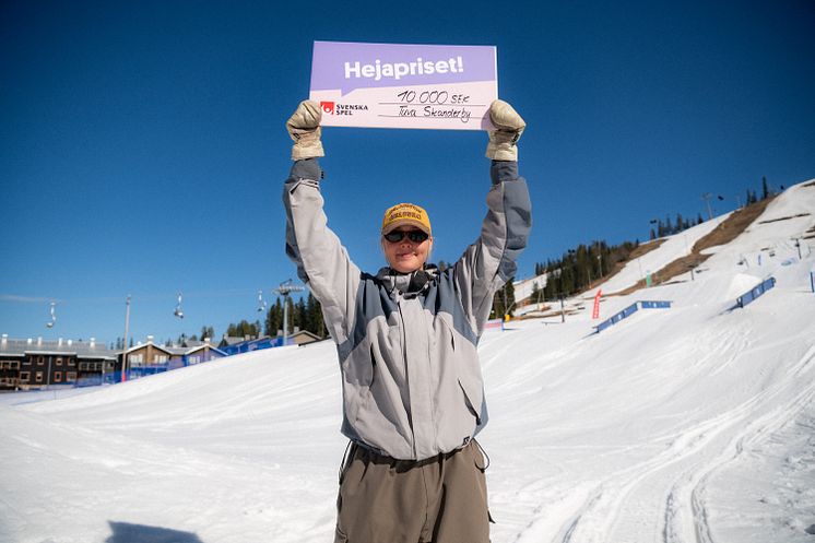 240412-SM-KLÄPPEN-FREESKI-SLOPESTYLE-HEJAPRISET-TUVA-skanderby-FOTO-DANIEL-BERNSTÅL.jpg