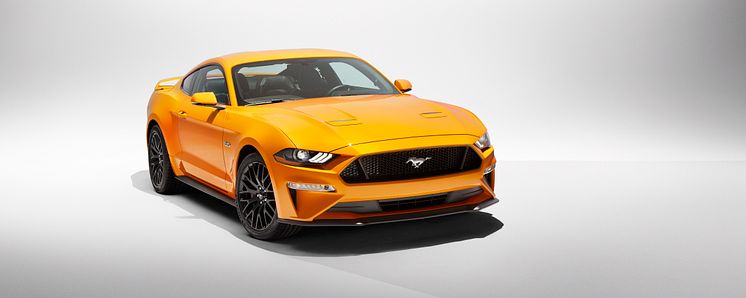 New-Ford-Mustang-V8-GT-with-Performace-Pack-in-Orange-Fury-5