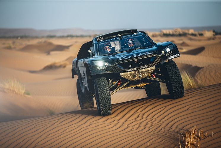 PEUGEOT 2008 DKR – Ett nytt lejon är redo för Dakarrallyt 2016 