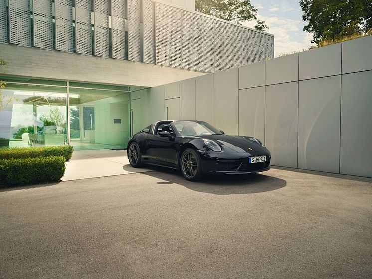 Porsche Design firar 50-årsjubileum med en specialversion av 911 Targa 4 GTS - 911 Edition 50 Years Porsche Design..jpeg