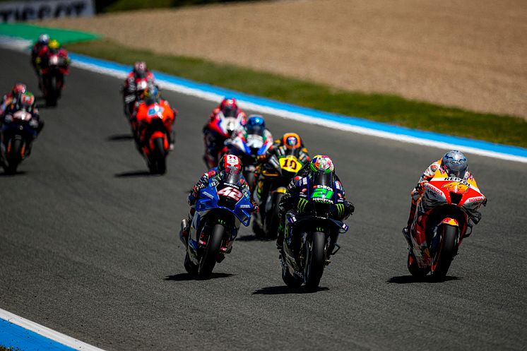 2022050201_008xx_MotoGP_Rd6_モルビデリ選手_4000