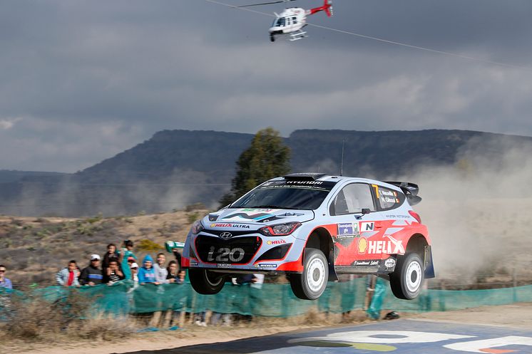 Hyundai WRC Portugal 1