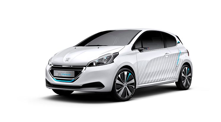 0,2-litersbilen Peugeot 208 HYbridAir_04