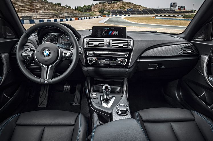 BMW M2 Coupe - Interiør