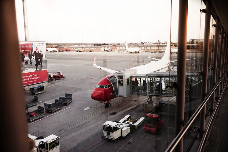 Norwegian aircraft at the gate