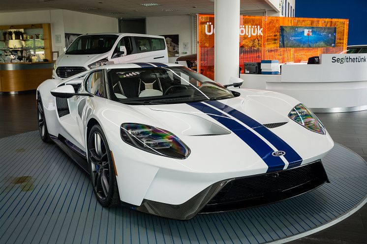 Ford GT