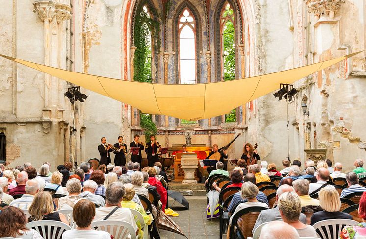 Sommertöne in der Kirchruine Wachau 