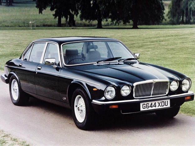 jaguar-xj12