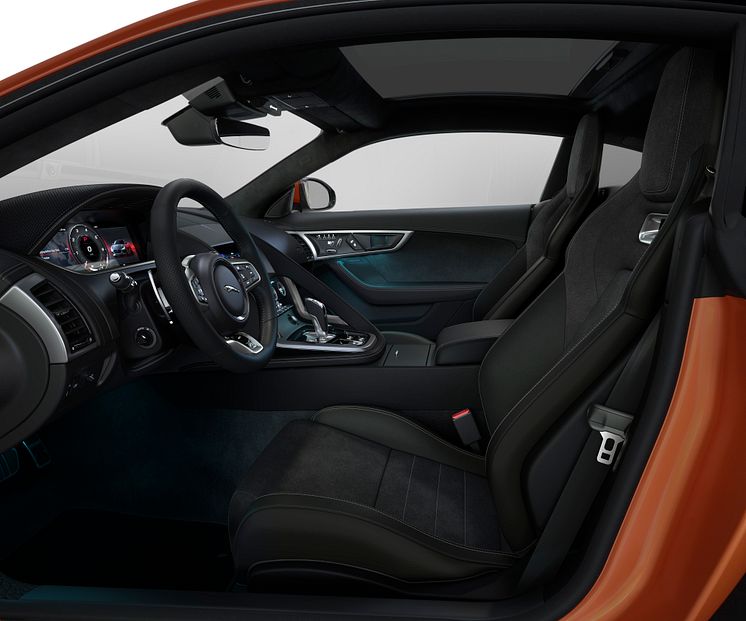 Jag_F-TYPE_22MY_R_Coupe_Interior_120421_001