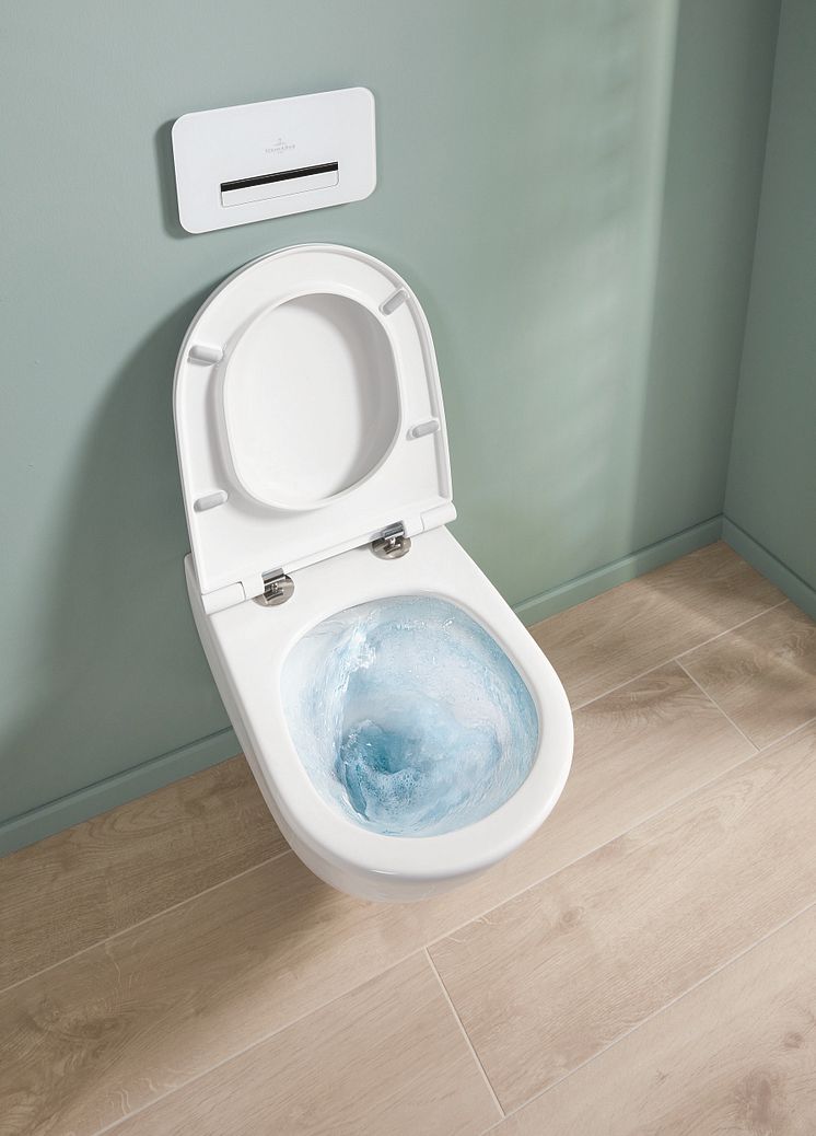 Villeroy Boch-Twistflush-geoeffnetes WC