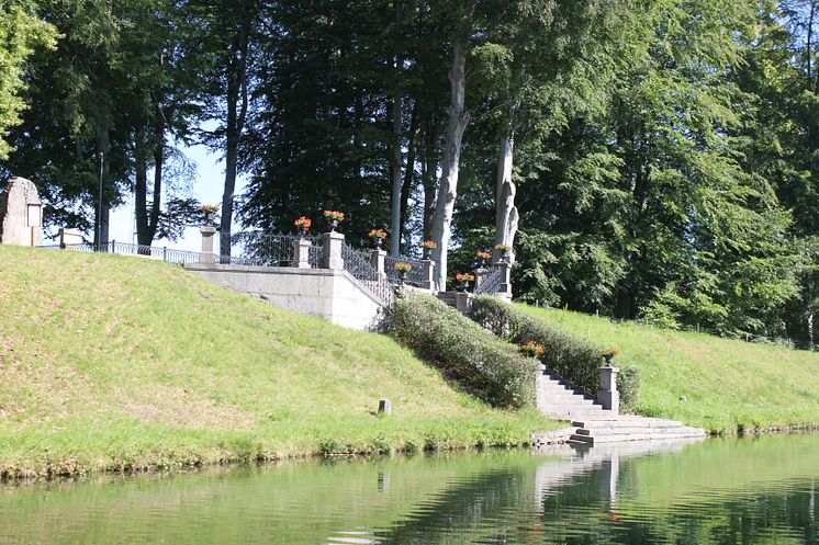 Baltzar von Platens grav, Göta kanal Motala