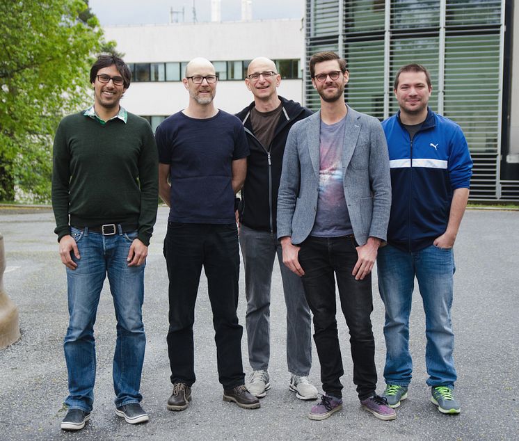  Från vänster till höger: Rahman Amanullah,Jesper Sollerman, Ariel Goobar, Joel Johansson, Francesco Taddia. Foto: Maja Garde