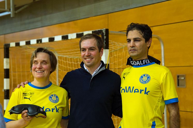 Philipp Lahm und Spielgemeinschaft Blindenfußball 