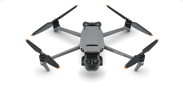 DJI Mavic 3 Pro 12