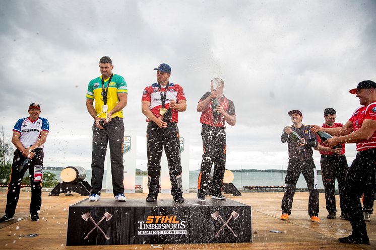 Laurence O’Toole, Australien, Matt Cogar, USA, och Stirling Hart, Kanada, tog topplaceringarna i Champions Trophy