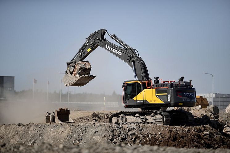 Volvo EC380E hos Bror Olsson o Söner i Kungsör AB