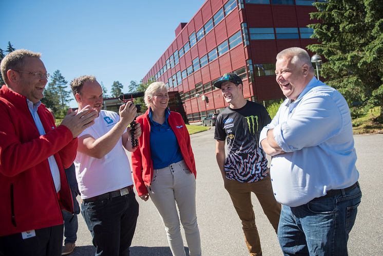 Fra pressekonferansen hvor Ford Motor Norge og forsikringsselskapet If lanserer et unikt opplæromgsprogram for unge sjåfører Ford Driving Skills for Life