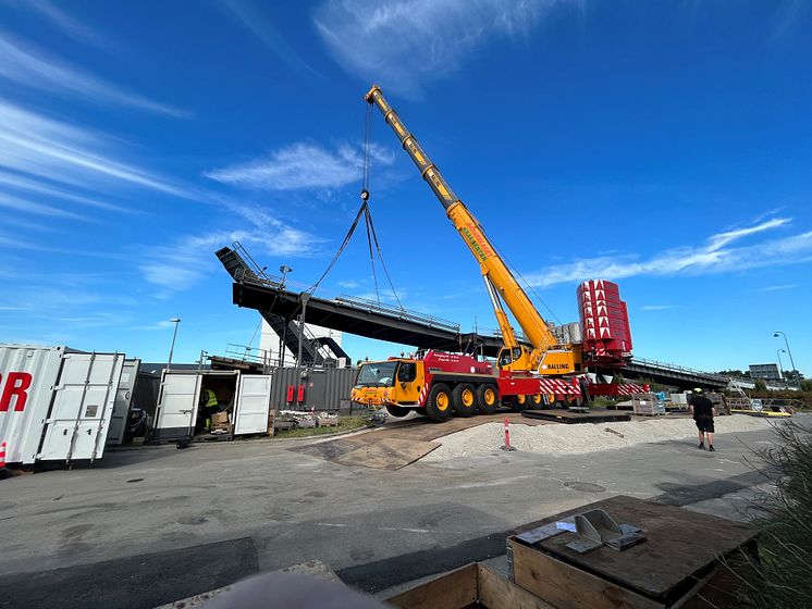 Rødby ferry berth 3 mobile crane