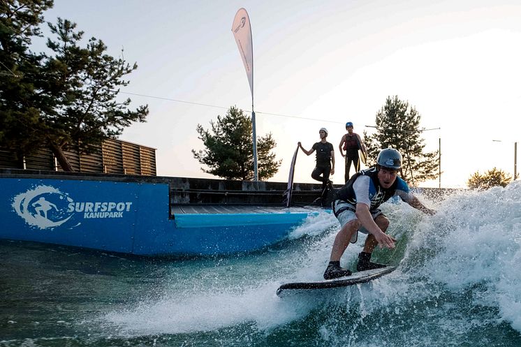 Kanupark Markkleeberg - Wellensurfen