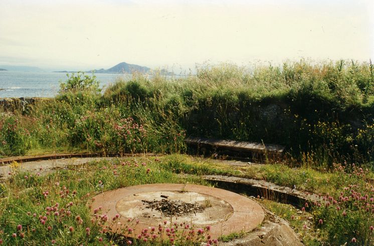 Ann Böttcher, detalj ur verket Transit Portal (The War Museum/Svinøya, Svolvær, Lofoten, NO) , 2013.