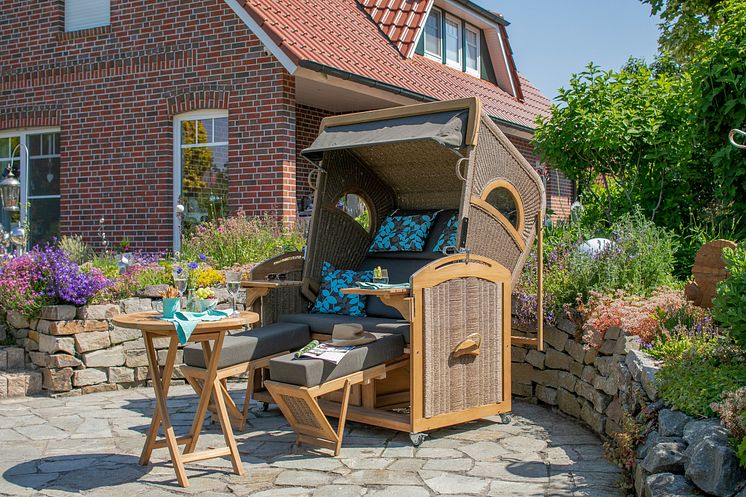 deVries_PURE_Madura_XXL_PE_mit Tisch