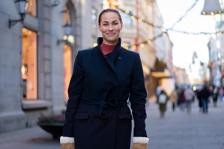 Cecilie-jul-83