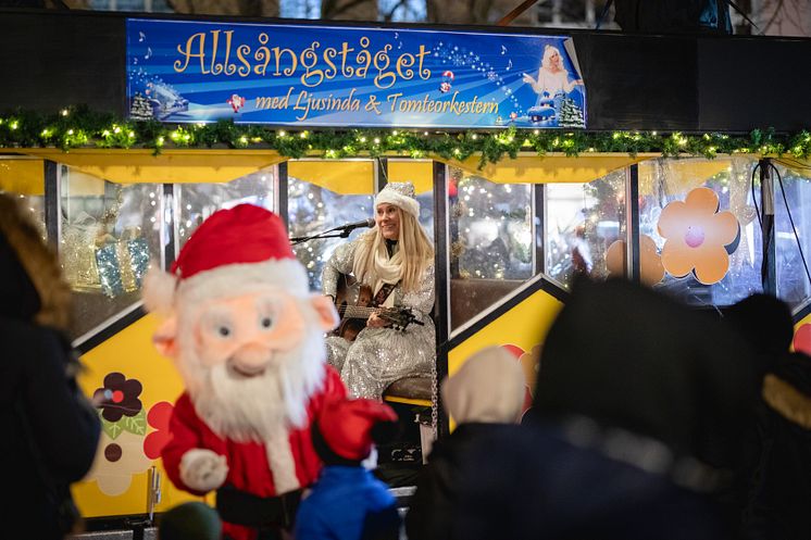 Jultåget 2023 Bild Hasse Dahlgren.jpg