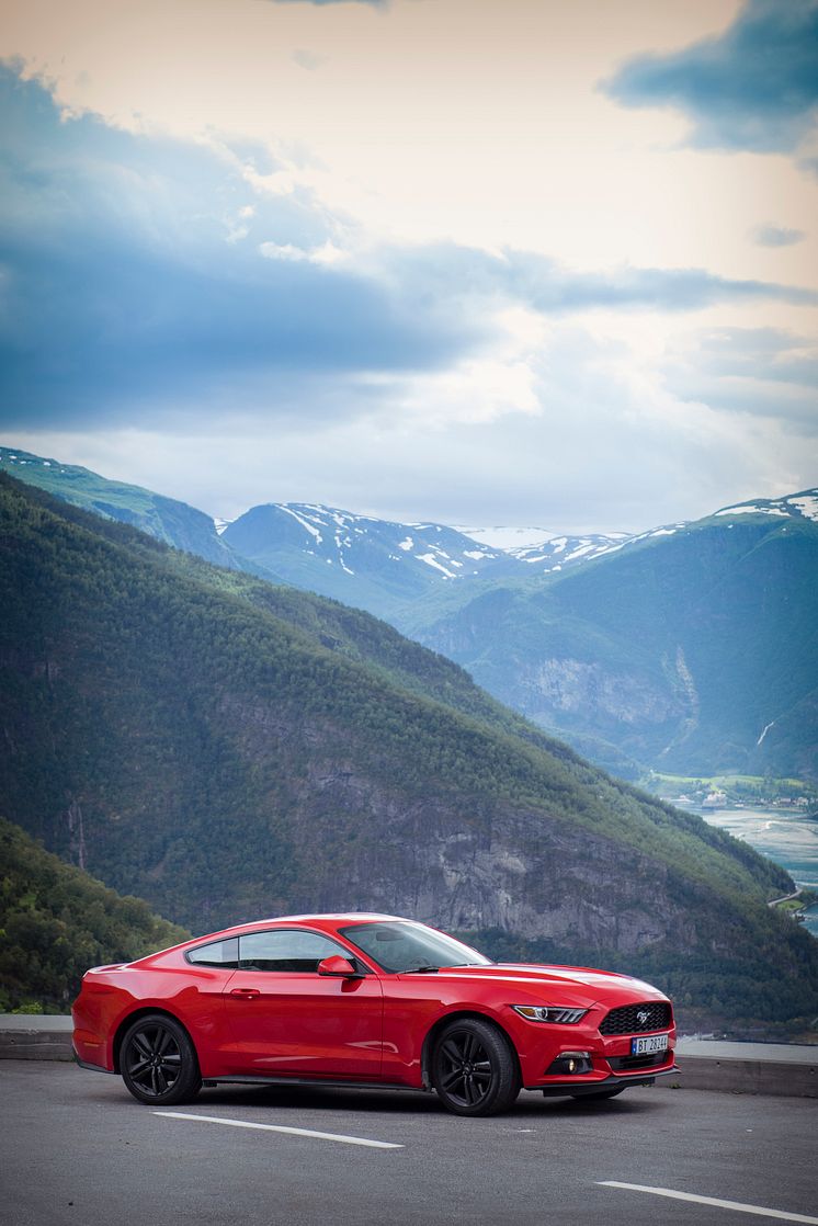 Endelig har nye Ford Mustang kommet til Norge