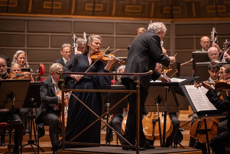 Manfred Honeck och Janine Jansen