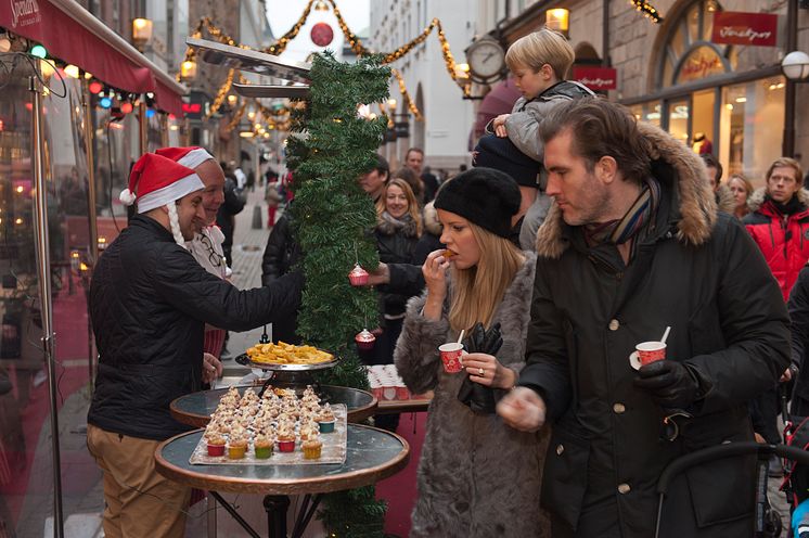 Glögg och godsaker utanför Zink Grill