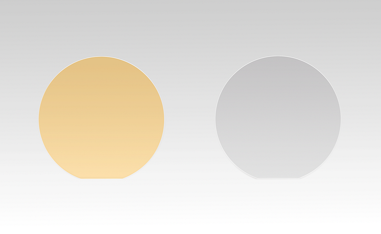 NGK_4-inch semi-insulating GaN wafer (left) 4-inch conductive GaN wafer (right)