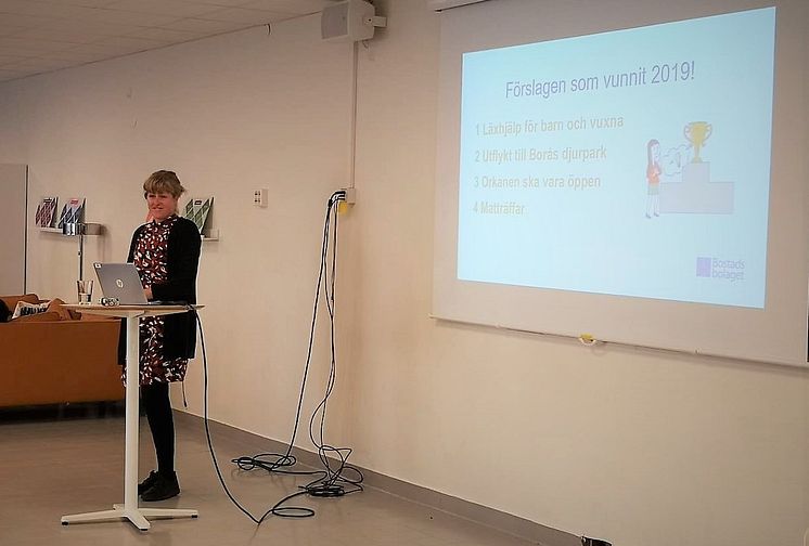Hilda Wenander presenterar de vinnande förslagen