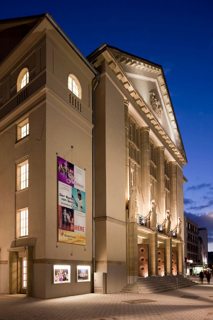 Theater Hagen bei Nacht