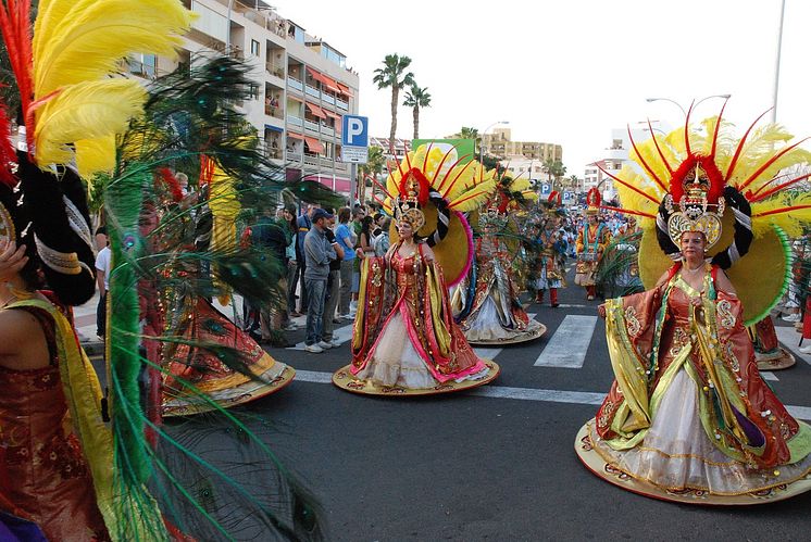 carnival-254914_1280