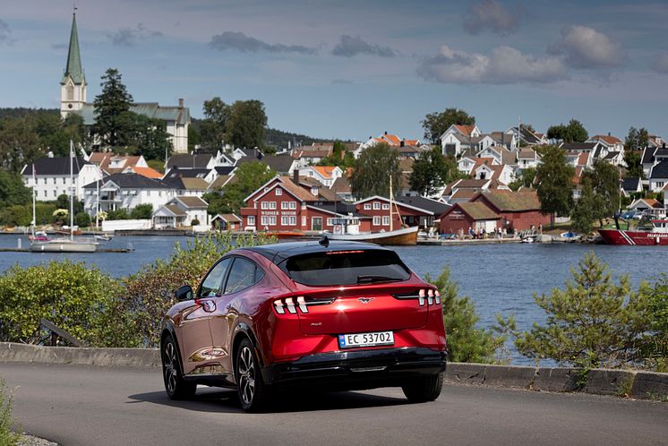 Ford Mustang Mach-E sommer 2021