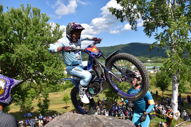 2024071503_012xx_JTR_Rd4_野崎選手_4000.jpg