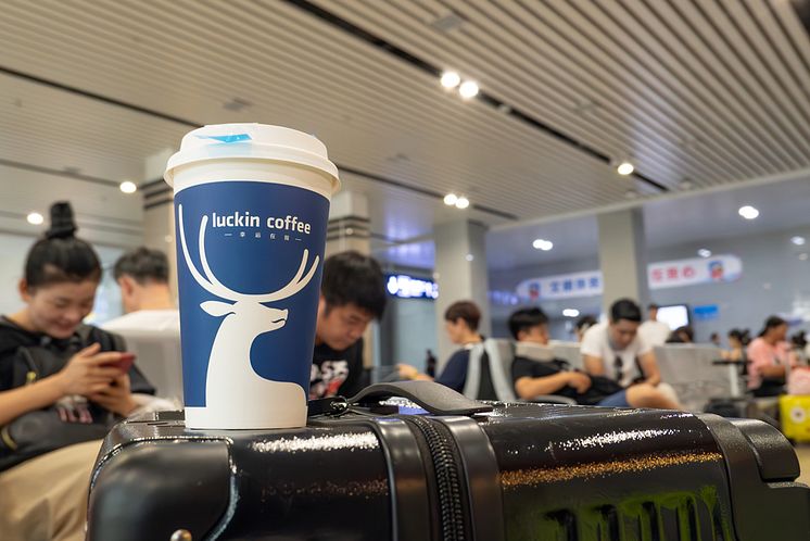 Luckin-Coffee.jpg