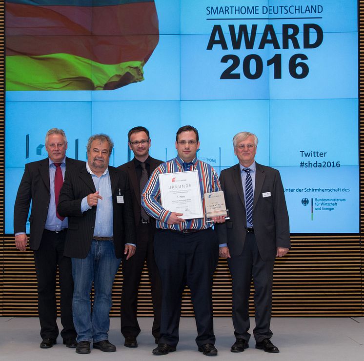 1. Platz beim „SmartHome Award Deutschland 2016“ an Studierenden des Masterstudiengangs Telematik der TH Wildau