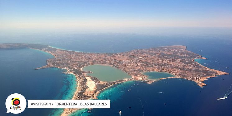 2018-123RF_30978555-formentera-formentera-vista_aerea-autor_itsmejust-l-TW_20210610154041_29535.jpg