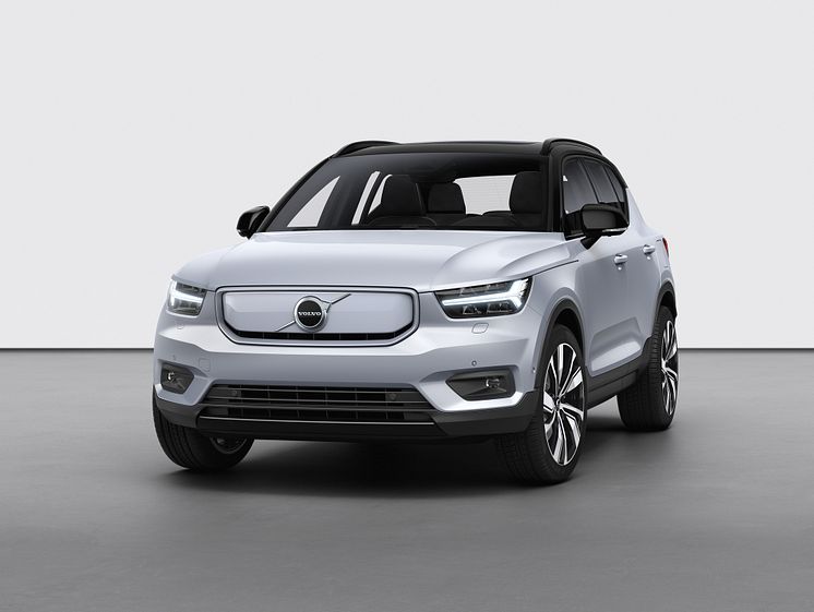 XC40 Recharge Twin Glacier Silver Front