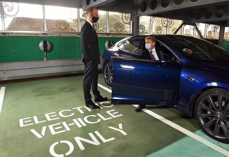 Transport Secretary Grant Shapps opens rail's largest Electic Vehicle charging hub at Hatfield Station