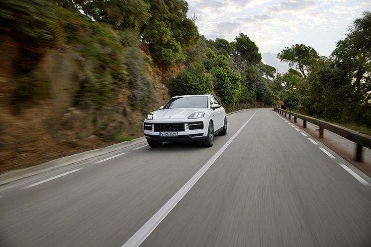 Porsche Cayenne S E-Hybrid