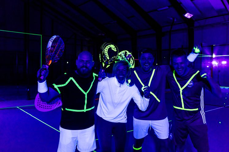 Padel i mørke (1)