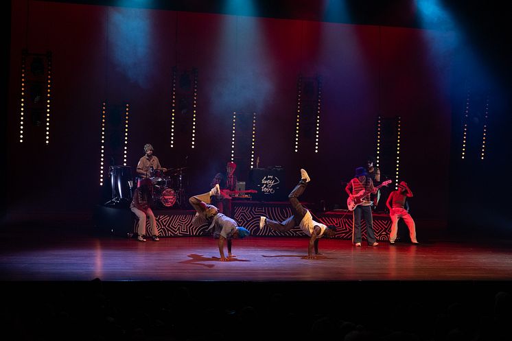 Scene foto GROOVE première - Photo by Emile Vrolijk  (1).JPG